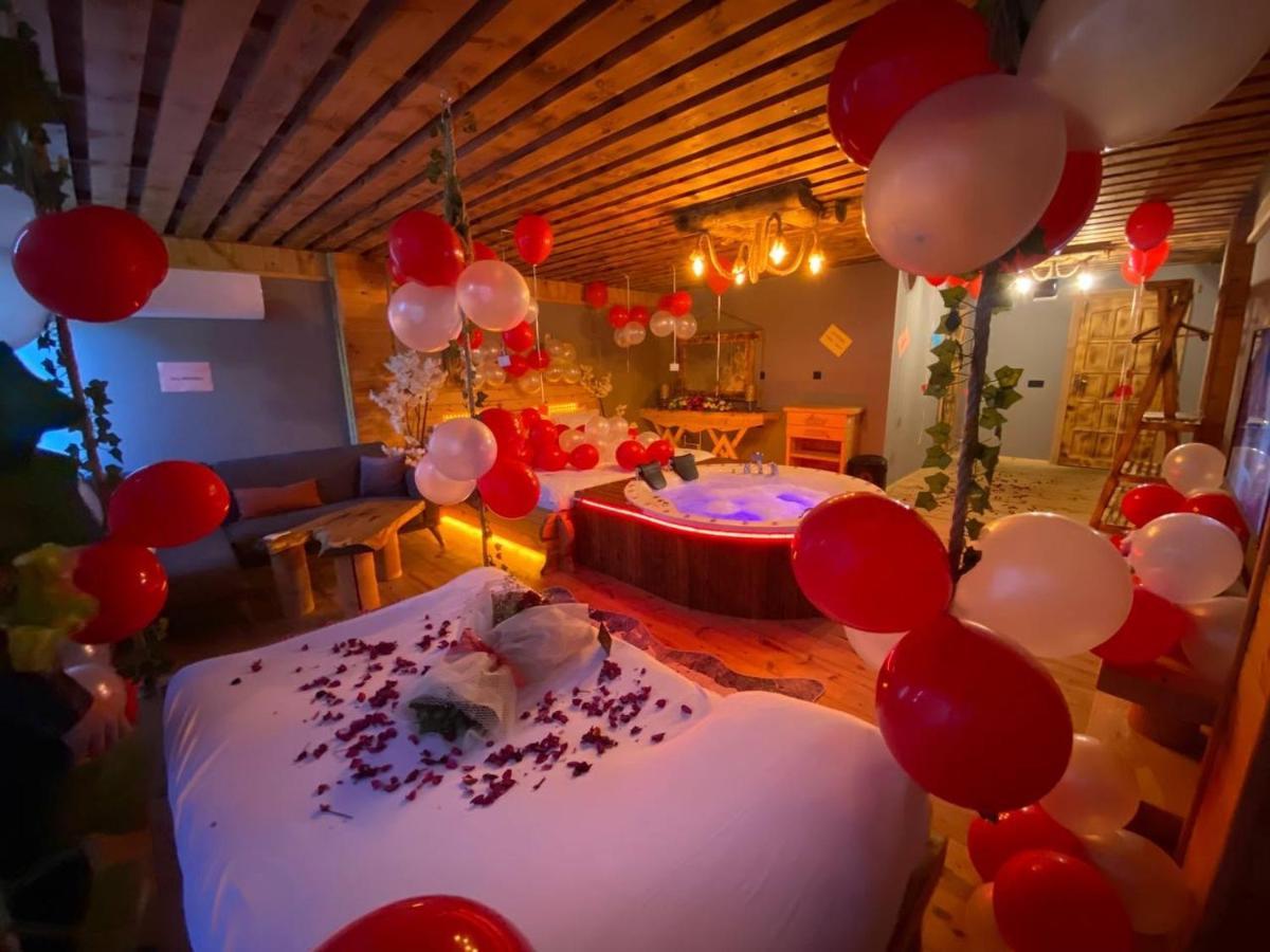 Bed and Breakfast Heaven Vip Wooden Palace Ардешен Экстерьер фото
