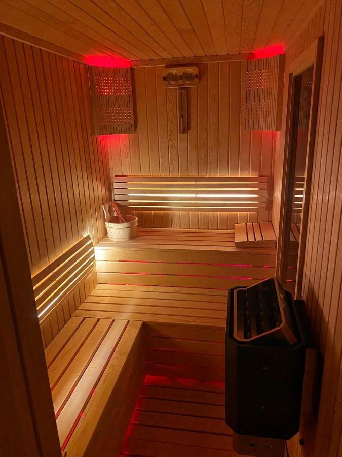 Bed and Breakfast Heaven Vip Wooden Palace Ардешен Экстерьер фото