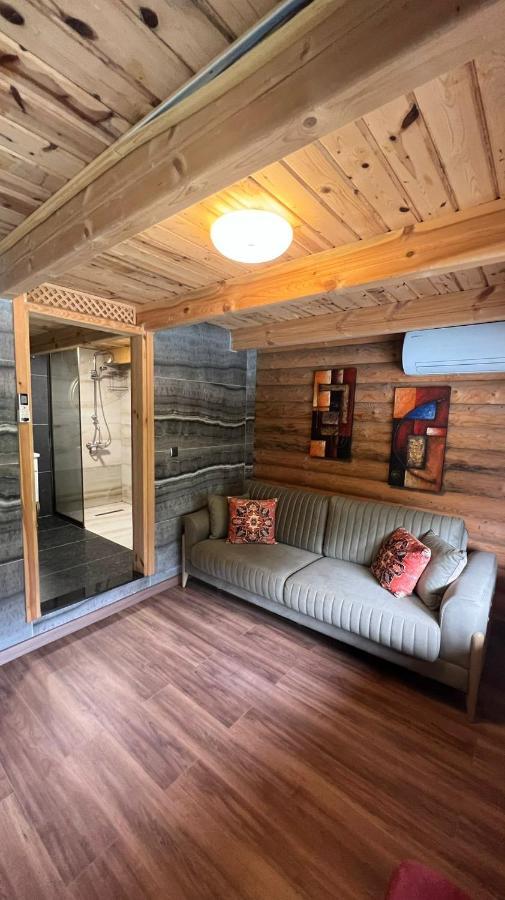 Bed and Breakfast Heaven Vip Wooden Palace Ардешен Экстерьер фото